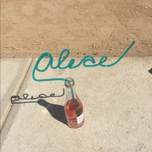 Meet your Posher, Alice