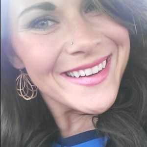 Meet your Posher, Nicky