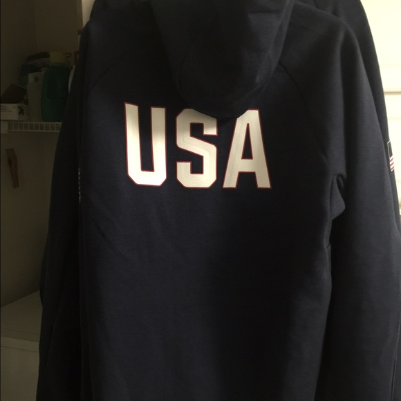 Nike Team USA Techfleece Hoodie - Picture 2 of 3