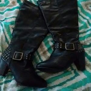 Wide calf boots