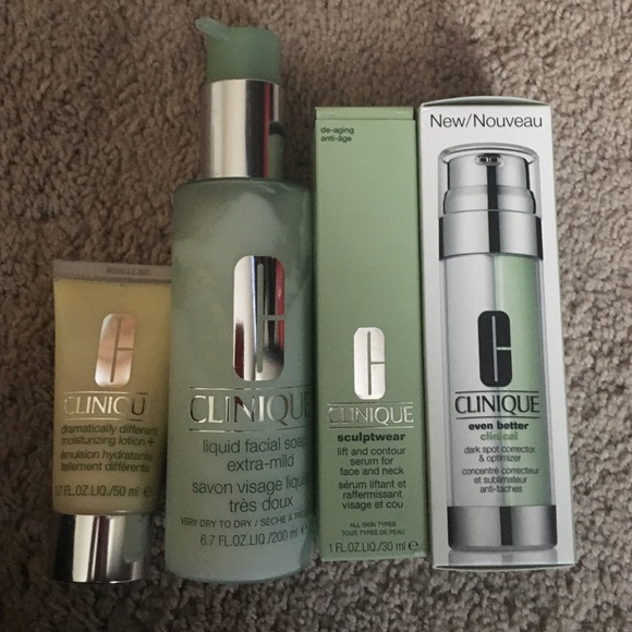 Clinique all brand New but one 250$ value for 120$
