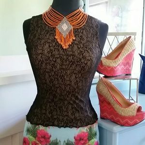 I.N. San Francisco sleeveless pattern top