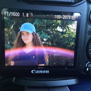 Meet your Posher, Chloe