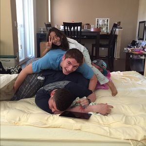 Meet your Posher, Annabel