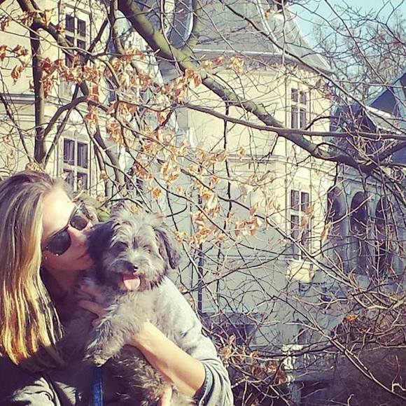 Meet your Posher, Julia