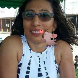 Meet your Posher, Elizabeth