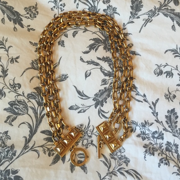 (LAST CHANCE!!!)Chunky Gold 3 Strand Necklace