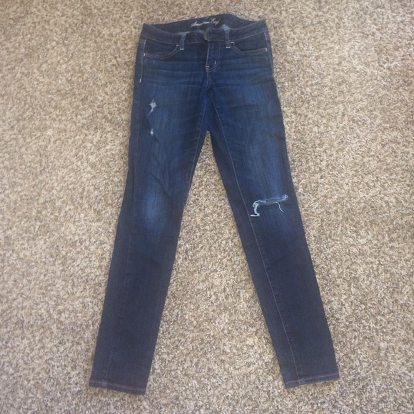 American Eagle distressed jeggings