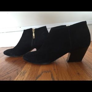 Ivanka Trump Ramada boots