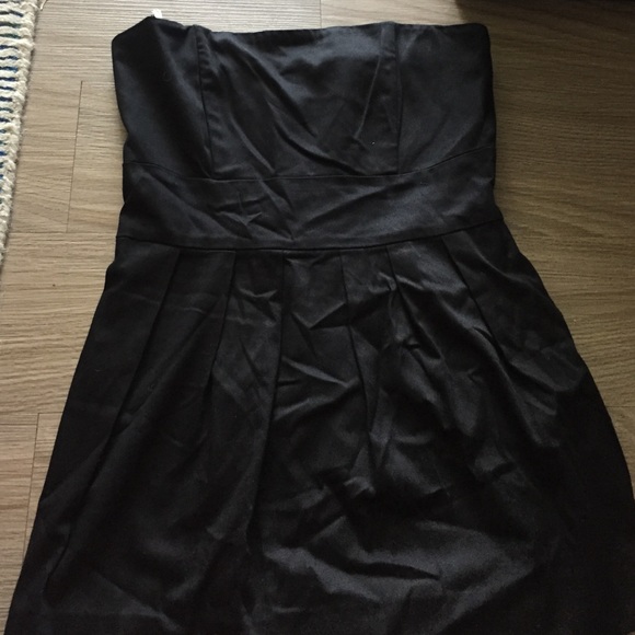 Black Guess Halter Dress