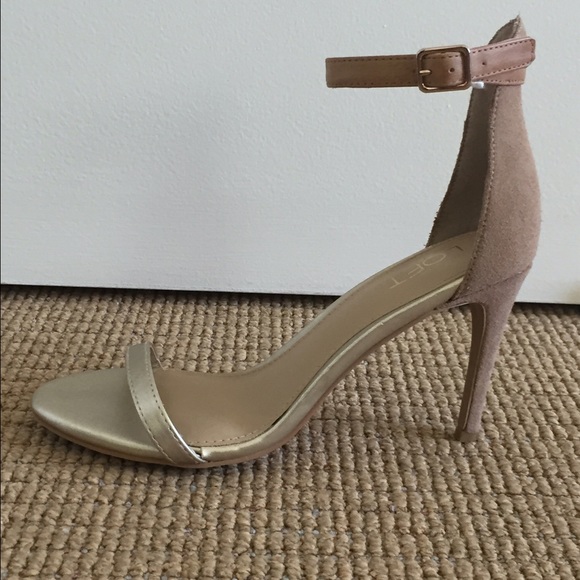 LOFT heeled sandals, never worn!