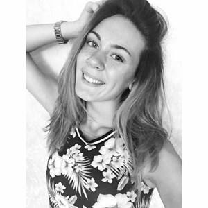 Meet your Posher, Carina