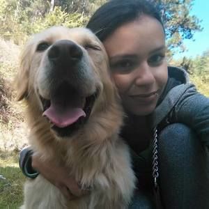 Meet your Posher, Desislava