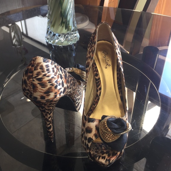 Cheetah print open toe heels