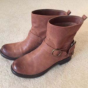 Lucky Brand brown booties