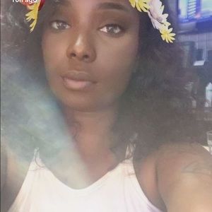 Meet your Posher, Treshonda