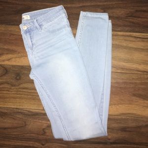 Hollister Light Wash Jeggings