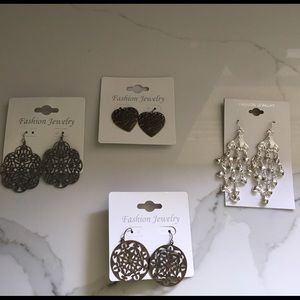 Group of fashion earrings.