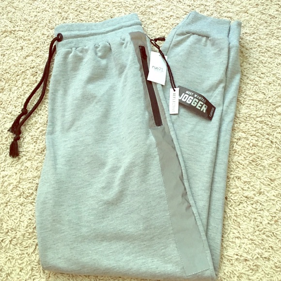 Men's RUE 21 Reflective Jogger Pants sz L NWT