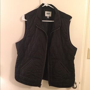 SALE!! Black quilted vest from old navy