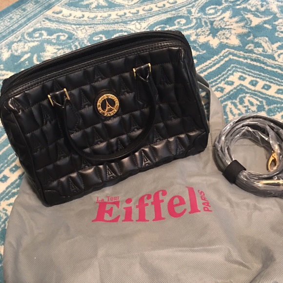La Tour Eiffel Paris quilted bag with strap