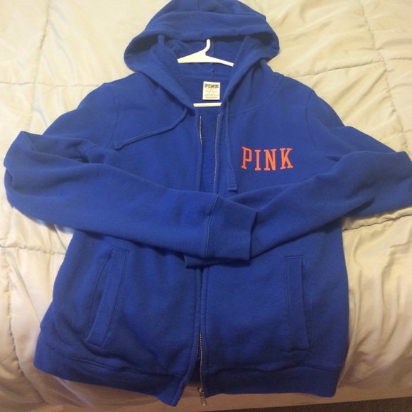 VS Gators sweater