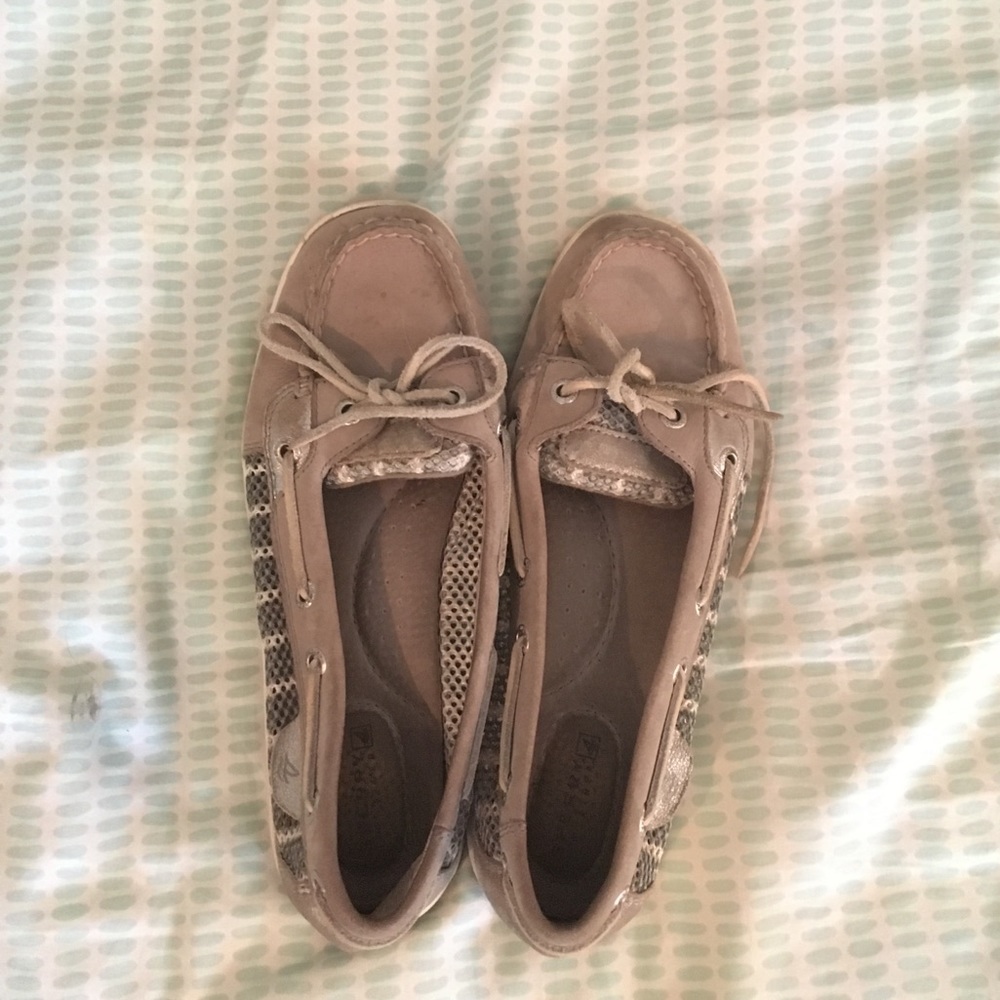 Womens sperrys