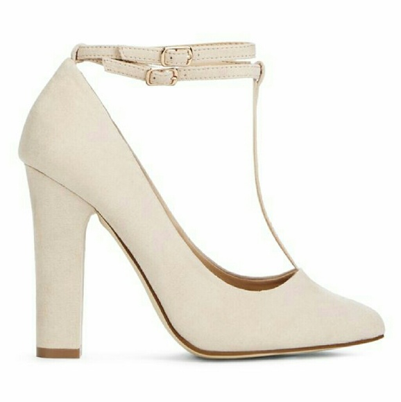 Faux-suede Pointed Toe Pump from Justfab