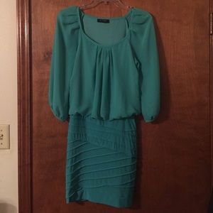 B. Smart fitted dress