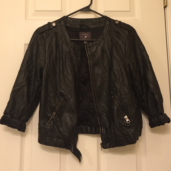 forever 21 black leather jacket size medium