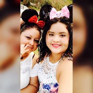 Meet your Posher, Emerald