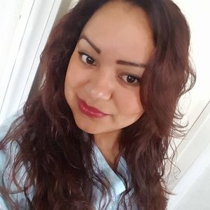 Meet your Posher, Veronica