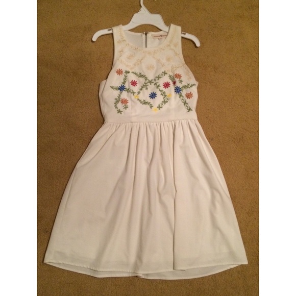 Alter'd State white floral dress - Picture 1 of 2