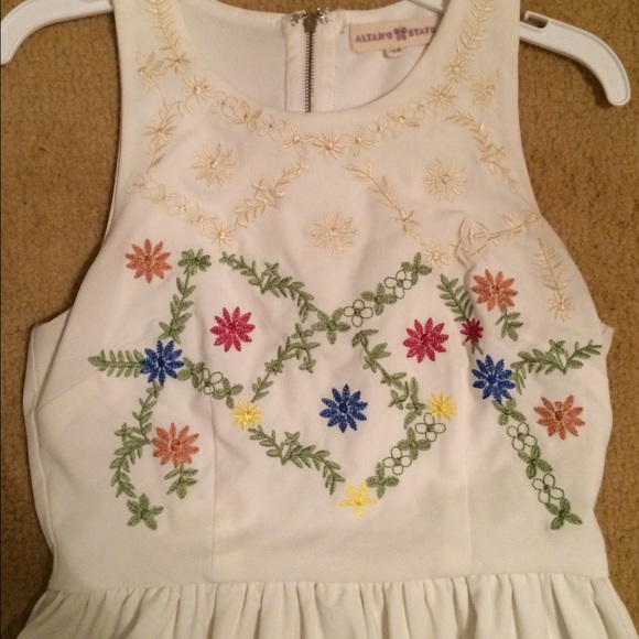Alter'd State white floral dress - Picture 2 of 2