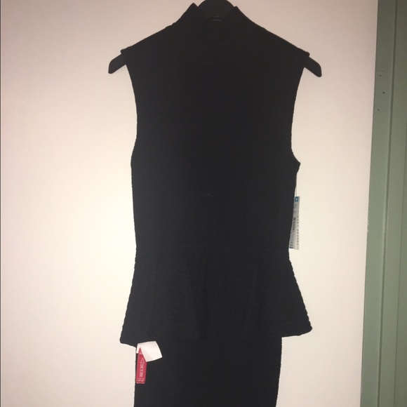 Alice + Olivia Dresses & Skirts - Alice + Olivia Turtleneck Sweater Dress - New - S