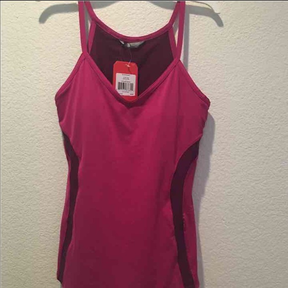 North face workout tank