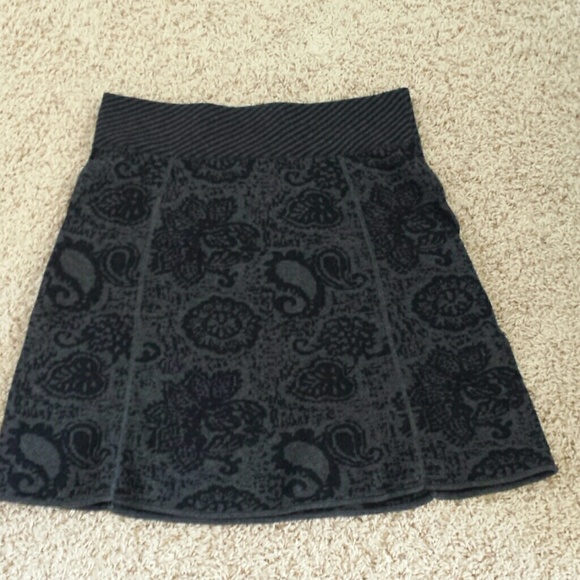 Patterned skirt