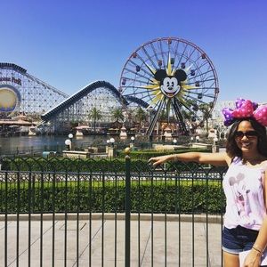 Meet your Posher, Taylor