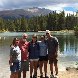 Meet your Posher, Lynn