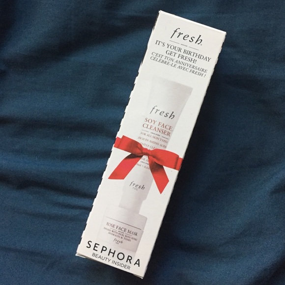Soy face cleanser