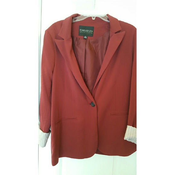 Maroon blazer