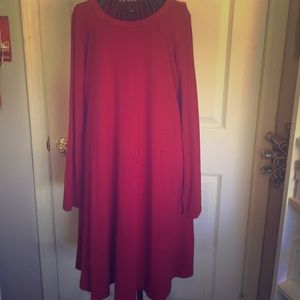 Soft knee-length and long sleeved dress