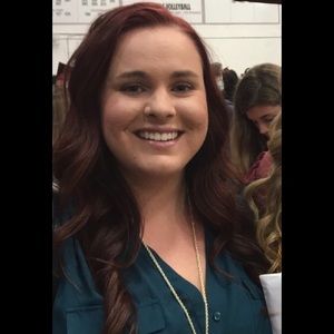 Meet your Posher, Katelyn