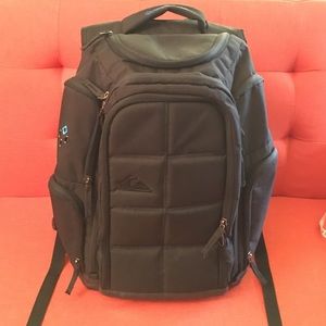 black quiksilver backpack! (great for all sexes!)