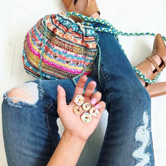 SOLD Multicolor Gypsy puff crossbody - Picture 2 of 7