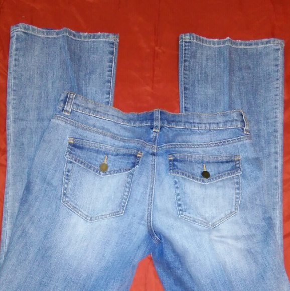 NWT NY&CO Jeans - Picture 3 of 4