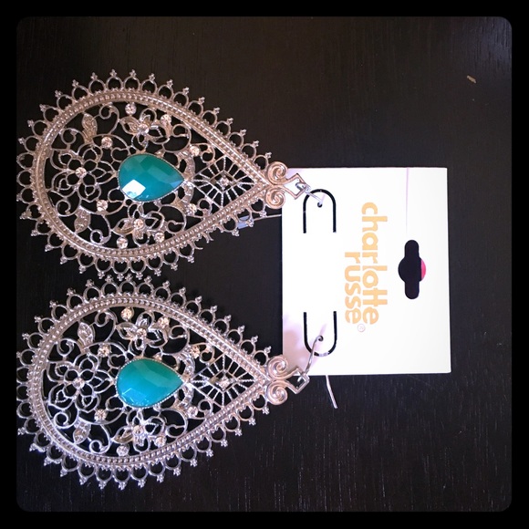 Earrings - Picture 1 of 1