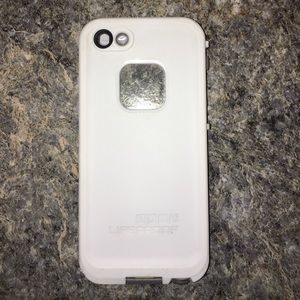iPhone 5s Lifeproof Case