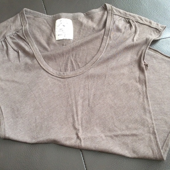 Abercrombie and Fitch T-Shirt