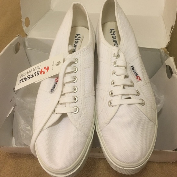 Brand new Superga platform white sneakers 6.5 & 8 - Picture 2 of 4